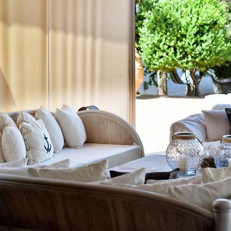 Luxurious Villa By The Sea Posidhonia  Bagian luar foto
