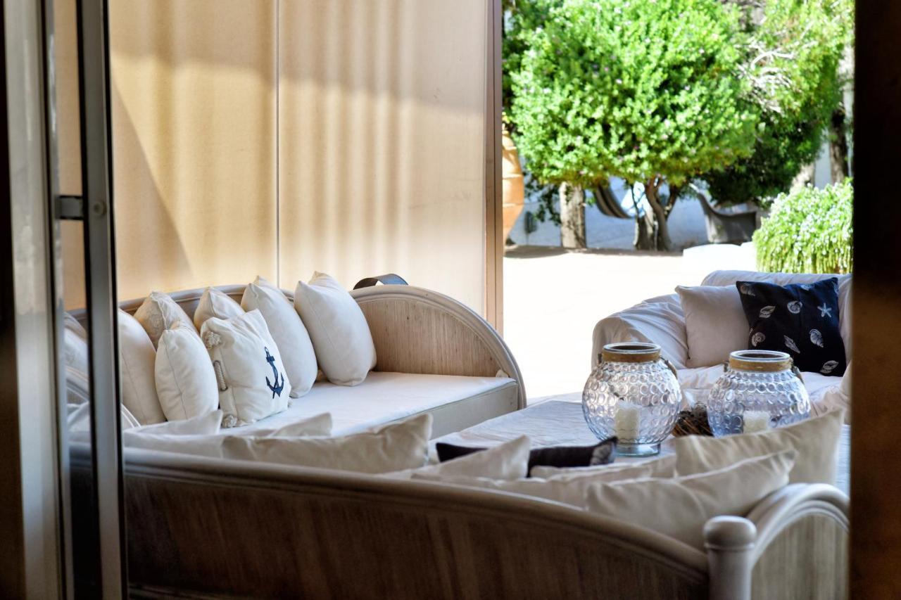 Luxurious Villa By The Sea Posidhonia  Bagian luar foto