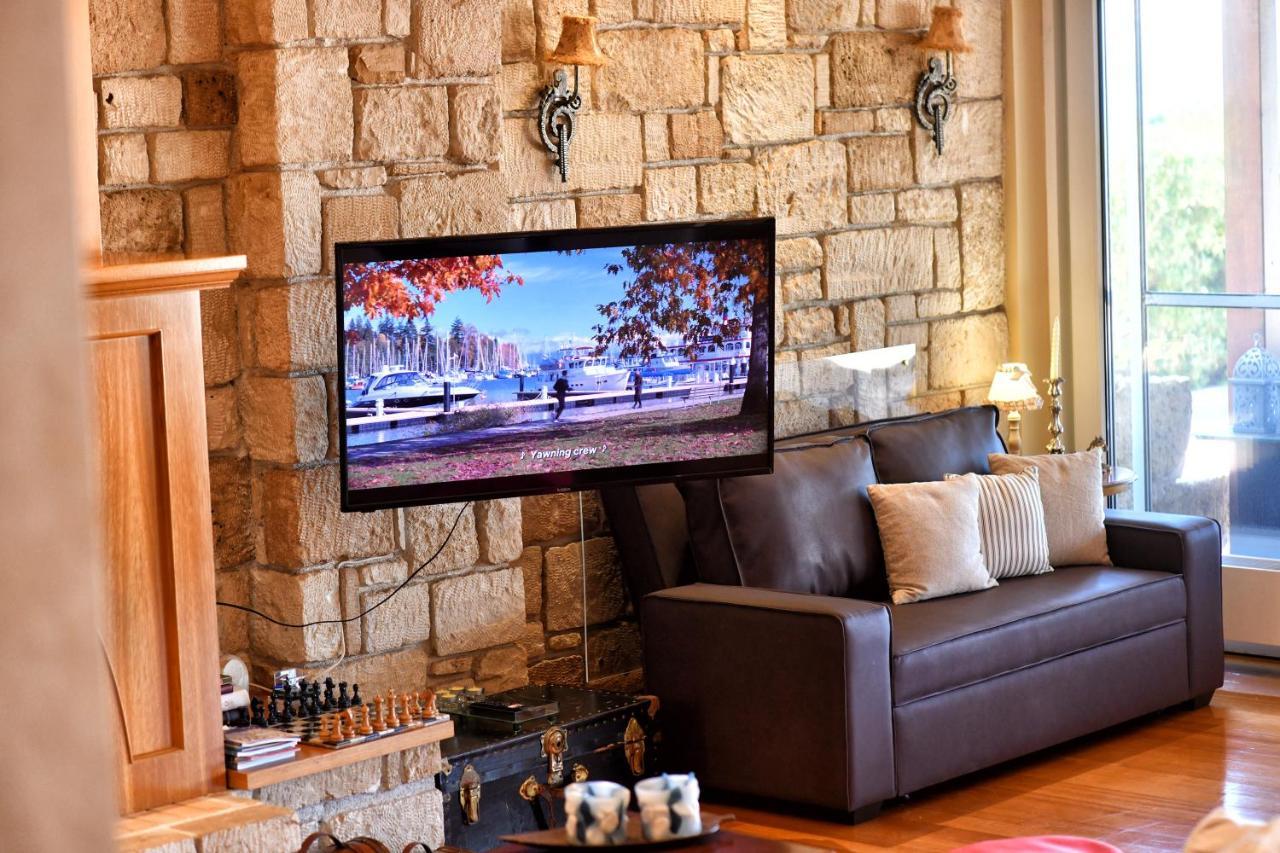 Luxurious Villa By The Sea Posidhonia  Bagian luar foto